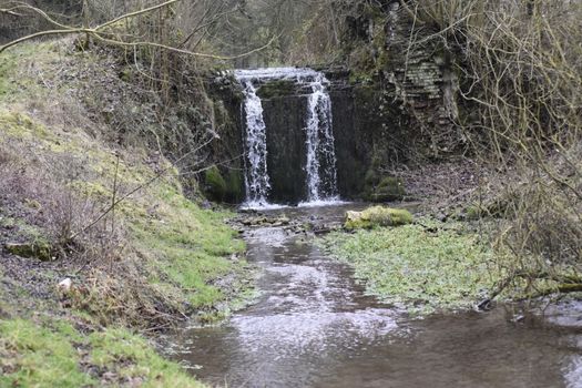 Appel d'offres : travaux de rétablissement de la continuité écologique de la rivière Selle
